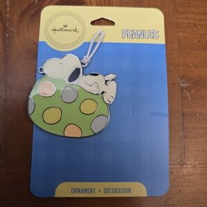 Peanuts Colorful Easter Snoopy Ornament Hanging